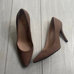 Stuart Weitzman Women's Brown Textured Pointed Toe Pumps Size 8.5